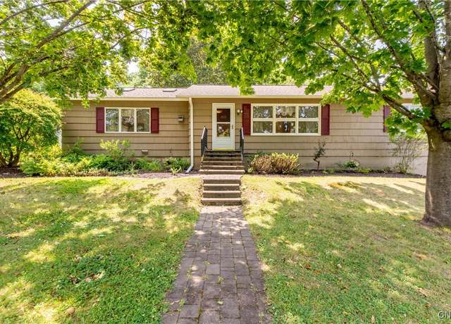 Property at 3328 Warners Rd, Camillus, NY 13031, 3 beds, 1.5 baths