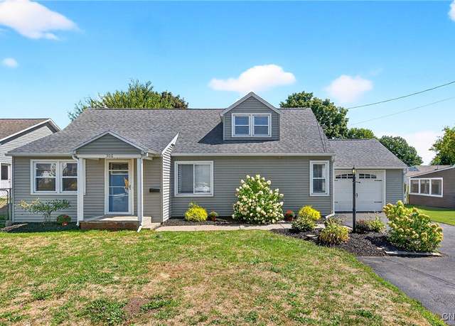Property at 306 Hyland Dr, Salina, NY 13212, 3 beds, 2 baths