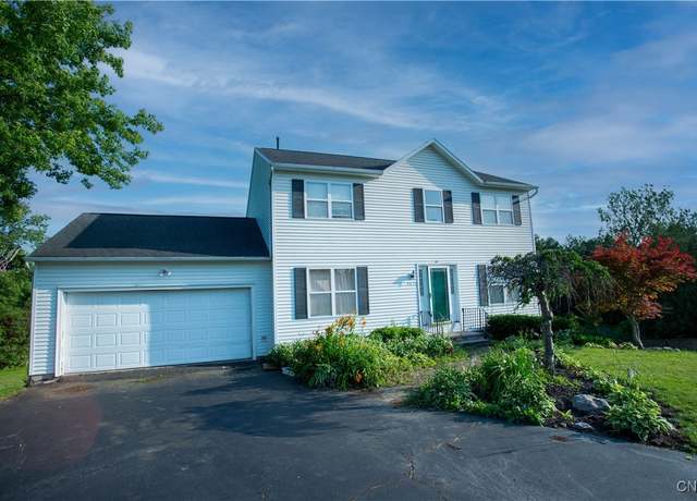Property at 4872 Clark Ln, Manlius, NY 13104, 4 beds, 2.5 baths