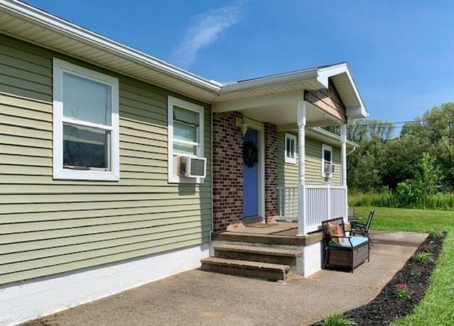 Property at 1003 County Route 8, Granby, NY 13069, 3 beds, 1 bath