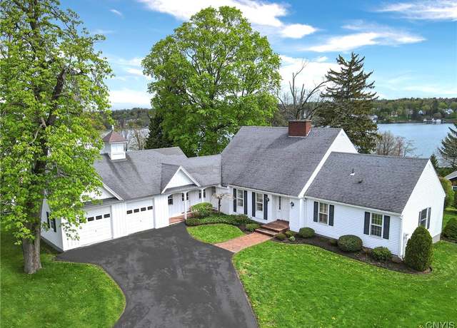 Property at 3 Tallcot Ln, Skaneateles, NY 13152, 6 beds, 4.5 baths