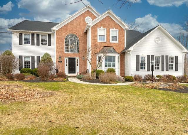 Property at 6814 Holliston Cir, Dewitt, NY 13066, 4 beds, 3.5 baths
