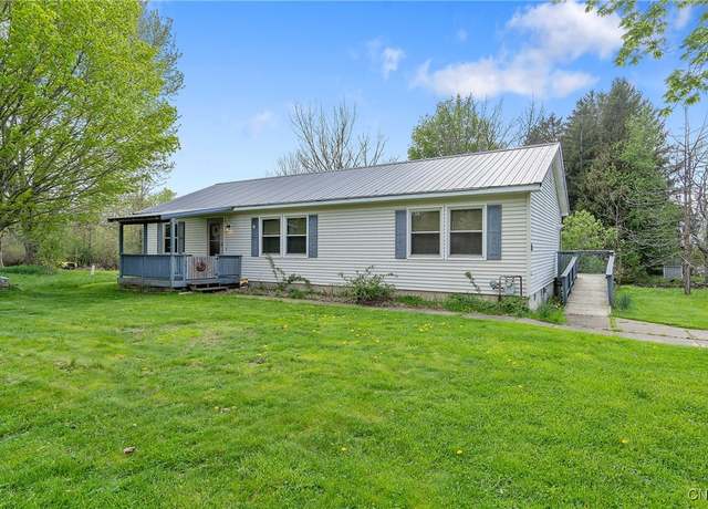 Property at 955 Middle Rd, Scriba, NY 13126, 3 beds, 2 baths