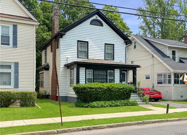 Property at 707 Seeley Rd, Syracuse, NY 13224, 3 beds, 1.5 baths