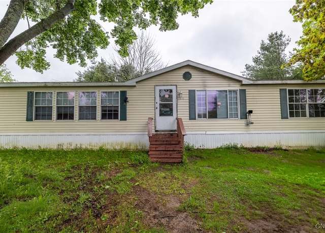 Property at 1572 County Route 6, Volney, NY 13069, 3 beds, 2 baths
