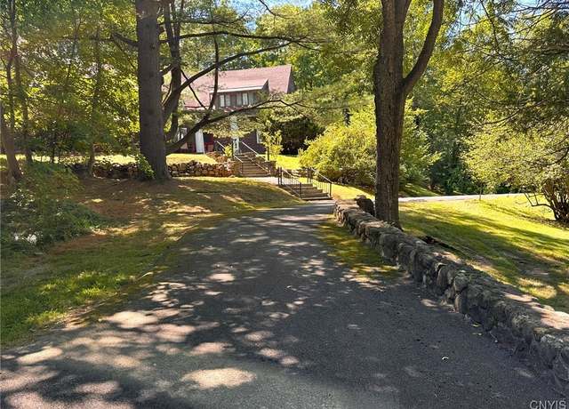 Property at 2 Jordan Rd, New Hartford, NY 13413, 5 beds, 3.5 baths