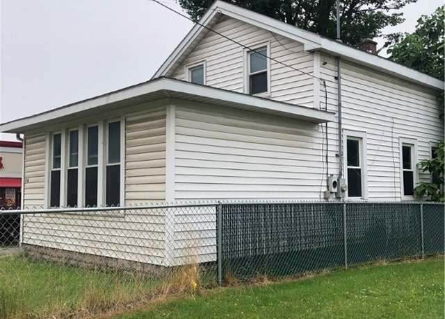 Property at 216 S 2nd St, Fulton, NY 13069, 3 beds, 1 bath