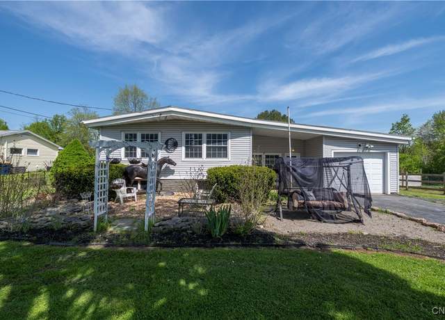 Property at 1215 Glenwood Ave, Oneida-outside, NY 13421, 3 beds, 1.5 baths