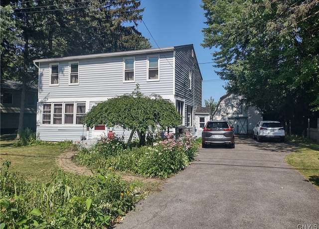 Property at 6904 Larkin St, Salina, NY 13088, 3 beds, 2.5 baths