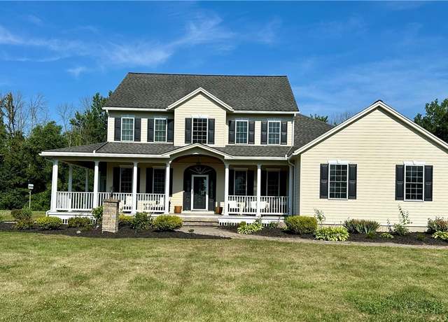 Property at 54 Regan Dr, Oswego, NY 13126, 4 beds, 2.5 baths