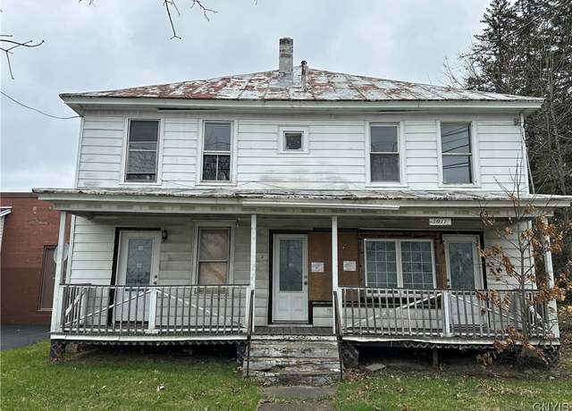 Property at 1009 E Dominick St, Rome-inside, NY 13440, 4 beds, 2 baths