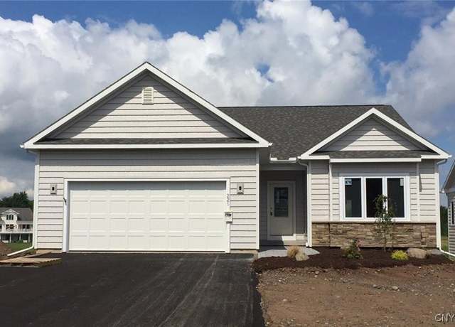 Property at 93 Gidran Dr, Sullivan, NY 13037, 4 beds, 2.5 baths