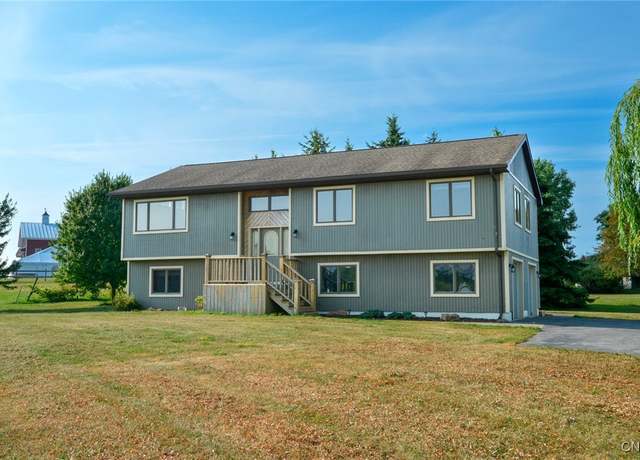 Property at 43298 Martusewisz Ln, Orleans, NY 13607, 4 beds, 3 baths