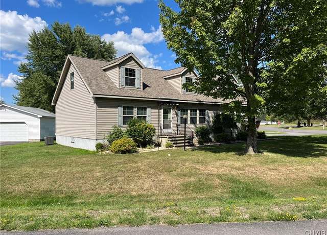 Property at 102 S Pazdur Blvd S, Westmoreland, NY 13440, 3 beds, 2 baths