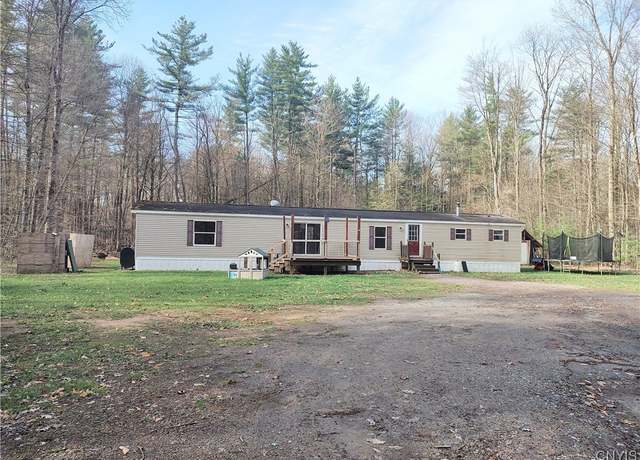 Property at 3832 Oswego Rd, Vienna, NY 13308, 3 beds, 2 baths