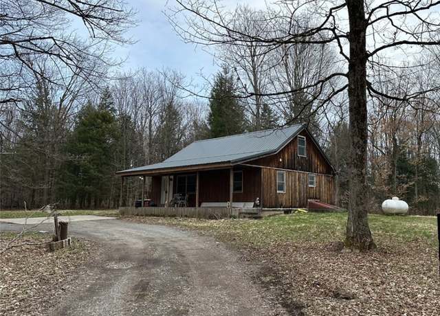 Property at 122 Reiden Ln, Winfield, NY 13491, 3 beds, 2 baths