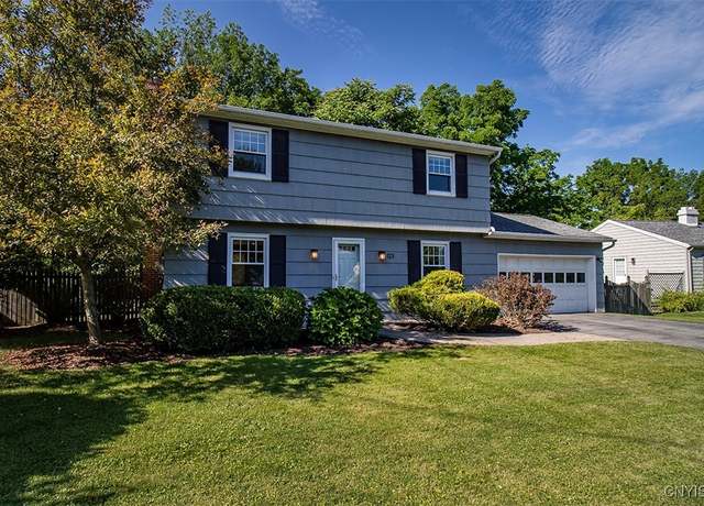 Property at 123 Brookside Ln, Manlius, NY 13066, 3 beds, 2.5 baths