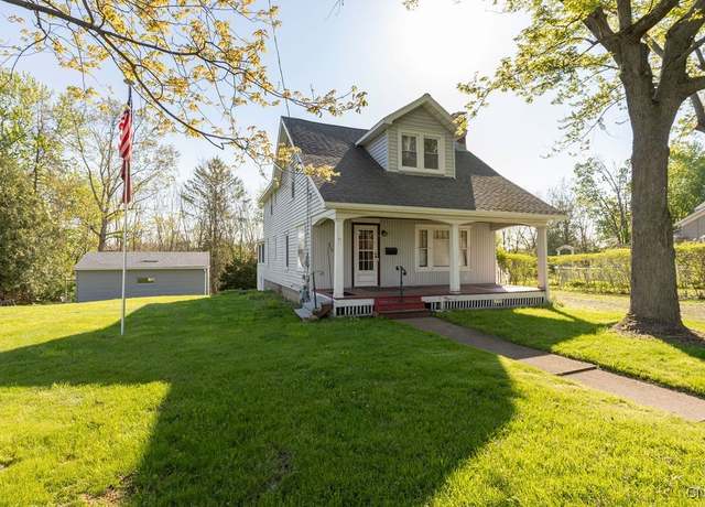 Property at 701 W 1st St S, Fulton, NY 13069, 5 beds, 1.5 baths