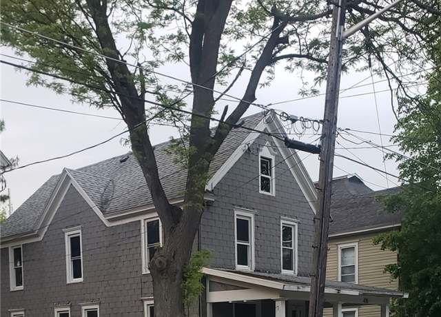 Property at 416 Broadway Ave E, Watertown City, NY 13601, 3 beds, 1.5 baths