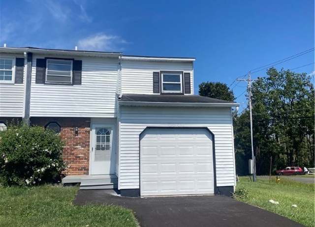 Property at 8050 Lucas Dr Unit B, Clay, NY 13041, 3 beds, 1.5 baths