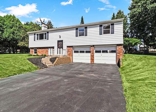 Property at 2 Upper Woods Cir, New Hartford, NY 13413, 3 beds, 2.5 baths