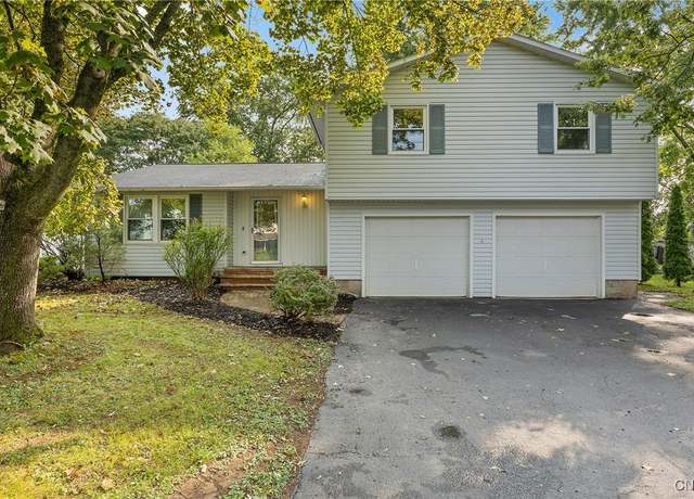 Property at 7728 Lemontree Ln, Clay, NY 13090, 4 beds, 2.5 baths