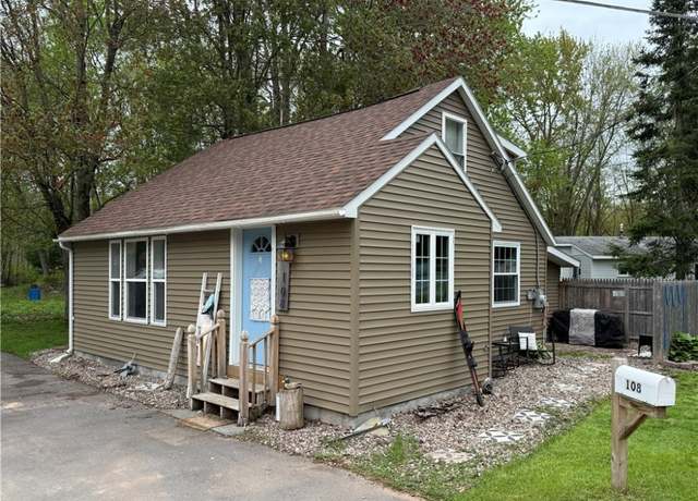 Property at 108 Doris Park Dr, Constantia, NY 13044, 2 beds, 1 bath