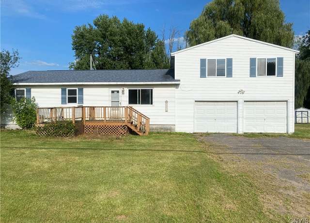 Property at 1270 County Route 12, Schroeppel, NY 13132, 4 beds, 2 baths
