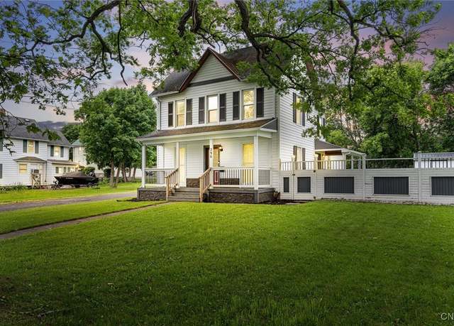 Property at 290 W North St, Geneva City, NY 14456, 3 beds, 2 baths