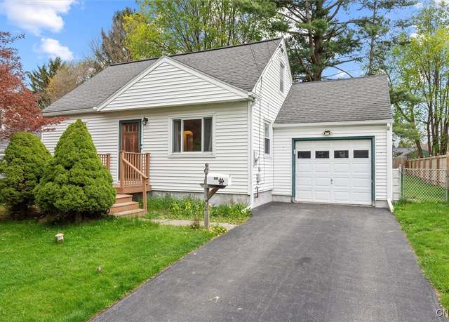 Property at 302 Twin Elms Ln, Clay, NY 13212, 3 beds, 1 bath