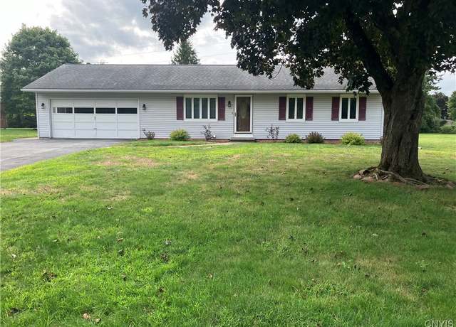 Property at 8296 Northgate Dr, Rome, NY 13440, 3 beds, 1.5 baths
