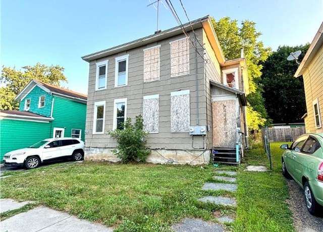 Property at 7 Barber St, Auburn, NY 13021, 6 beds, 2 baths