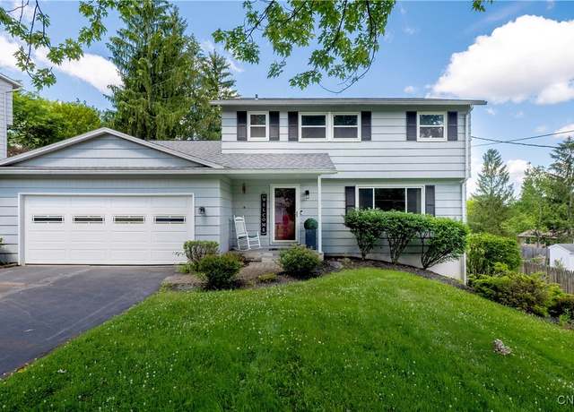 Property at 4611 Pauli Dr, Manlius, NY 13104, 4 beds, 2.5 baths