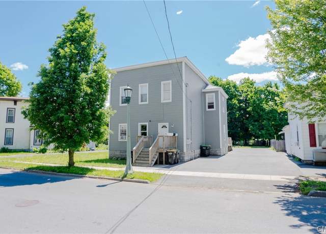 Property at 338 Academy St, Watertown-city, NY 13601, 7 beds, 4 baths