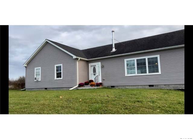 Property at 17200 Evans Rd, Hounsfield, NY 13634, 4 beds, 2 baths