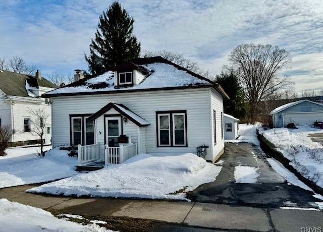 Property at 58 Seneca Ave, Vernon, NY 13421, 2 beds, 1 bath