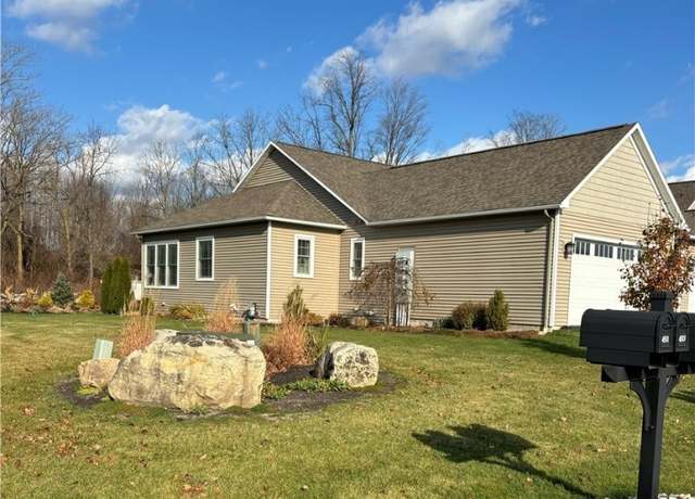 Property at 4521 Lauder Ln Unit 4A, Skaneateles, NY 13152, 3 beds, 3 baths