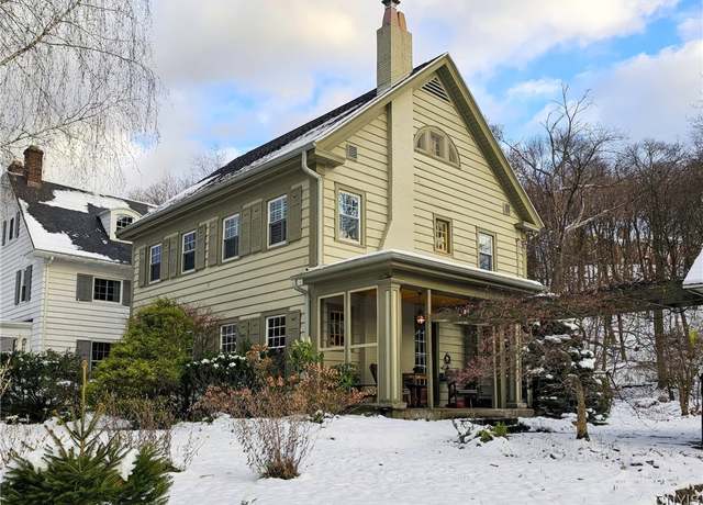 Property at 108 Dorset Rd, Syracuse, NY 13210, 5 beds, 2.5 baths