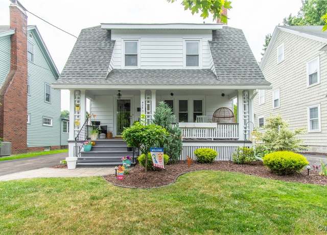 Property at 425 Brattle Rd, Syracuse, NY 13203, 4 beds, 1.5 baths