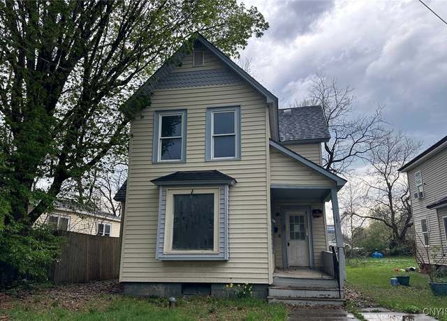 Property at 121 Lyon St, Fulton, NY 13069, 3 beds, 2 baths