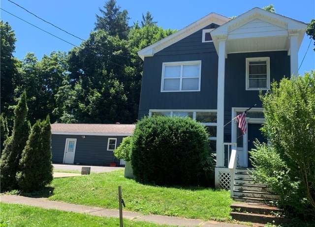 Property at 38 W 4th St, Oswego-city, NY 13126, 9 beds, 3 baths