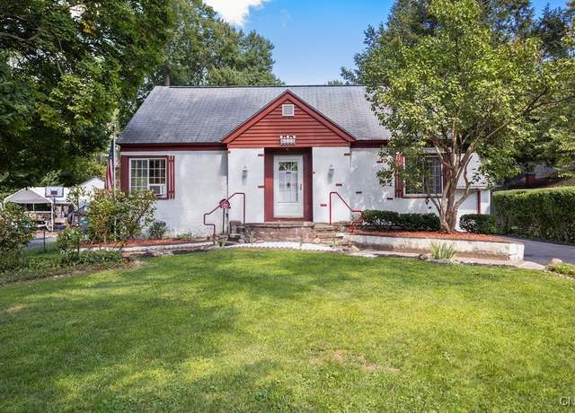 Property at 118 Elm St, Clay, NY 13212, 3 beds, 2 baths