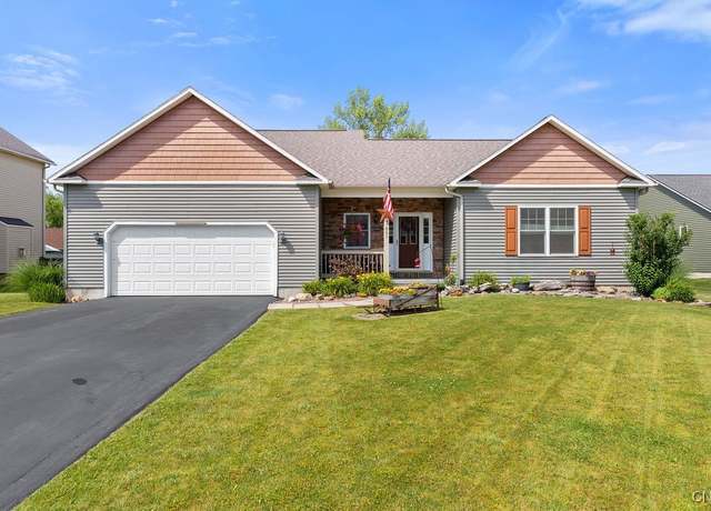 Property at 7891 Gable Dr, Cicero, NY 13030, 3 beds, 2 baths