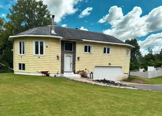 Property at 10830 Cosby Manor Rd, Deerfield, NY 13502, 3 beds, 3 baths