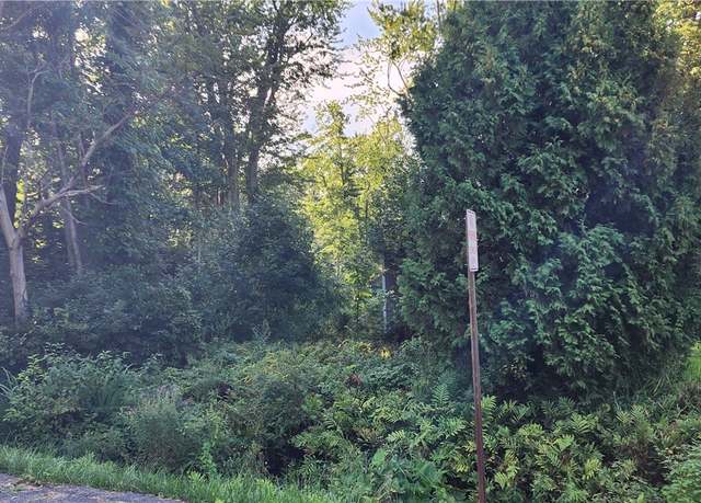 Property at 2 Mcclanathan Ave, Vienna, NY 13308