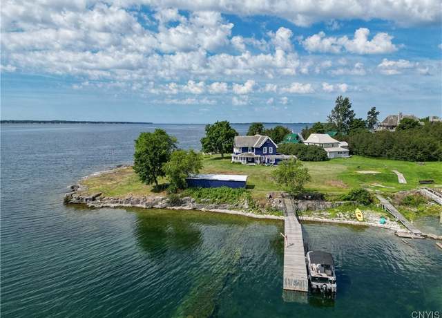 Property at 3192 Carleton Island Rd 1, Cape Vincent, NY 13618, 8 beds, 5.5 baths