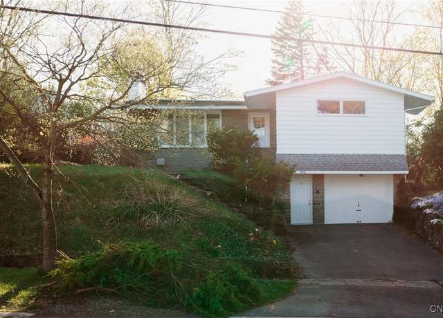 Property at 426 Hickok Ave, Syracuse, NY 13206, 4 beds, 2 baths