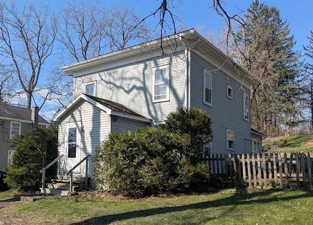 Property at 51 Warren St, Tully, NY 13159, 3 beds, 1 bath
