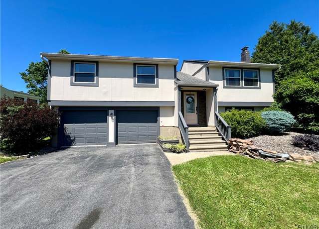 Property at 8267 Warbler Way, Clay, NY 13090, 4 beds, 2.5 baths