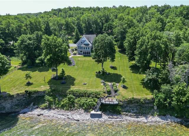 Property at 15301 Snowshoe Rd, Henderson, NY 13650, 3 beds, 3 baths